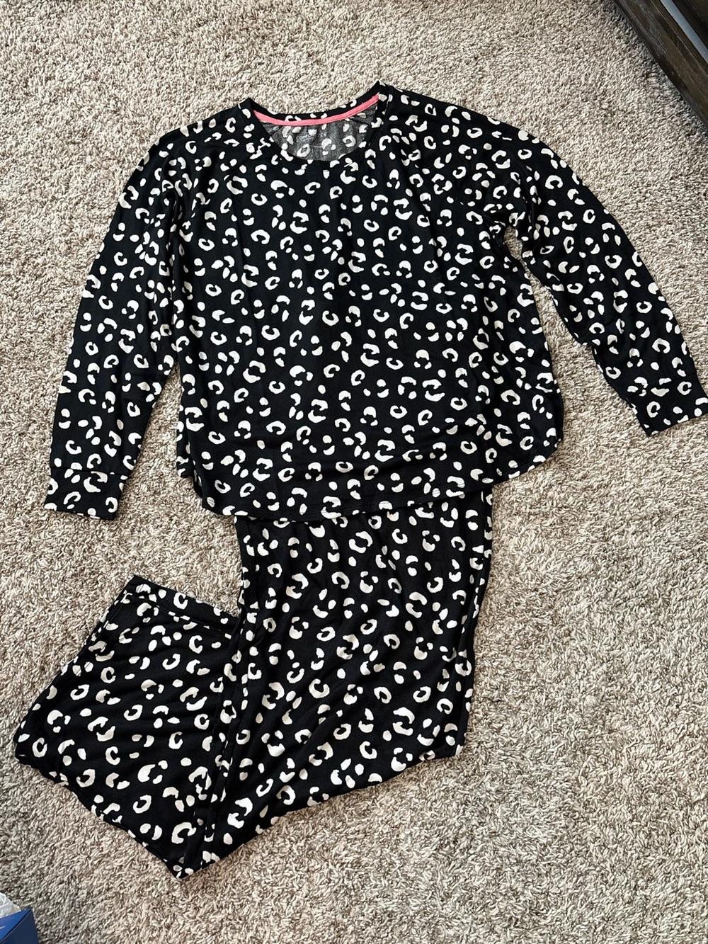 NEW Comfort Code Leopard Print Pajama Set Large Black 2-Piece NWT Lounge Set